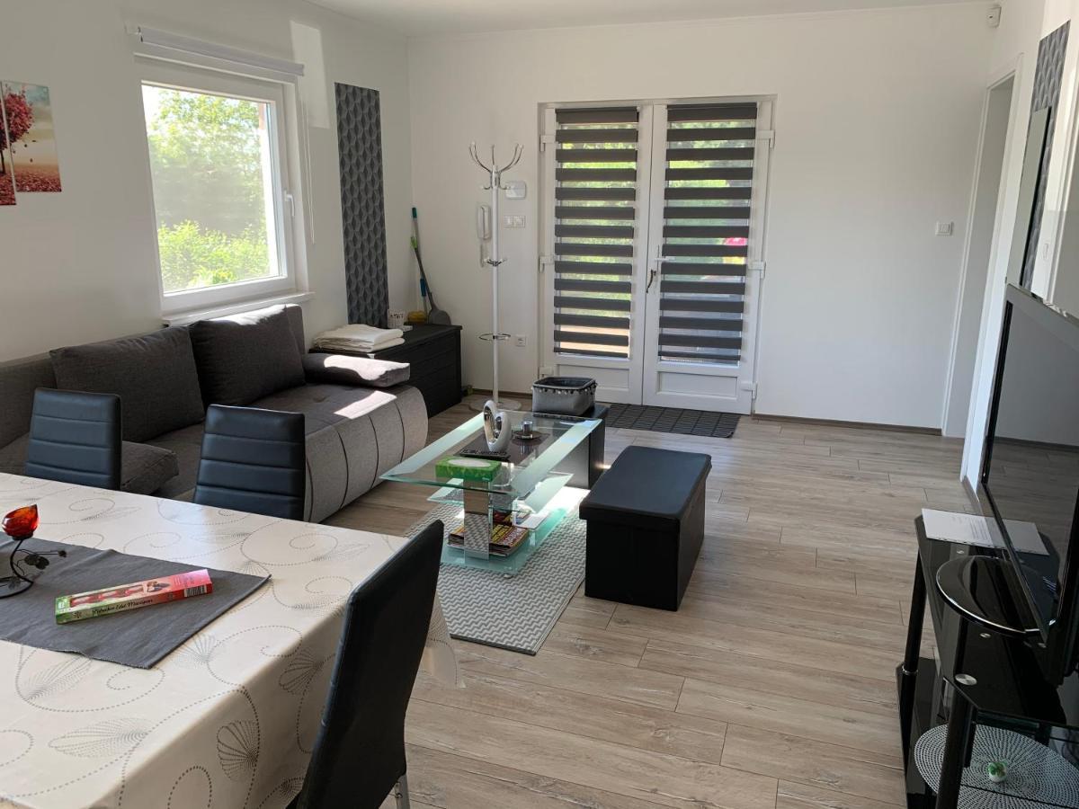 Fullhouse Apartmanhaz Zamárdi Zewnętrze zdjęcie